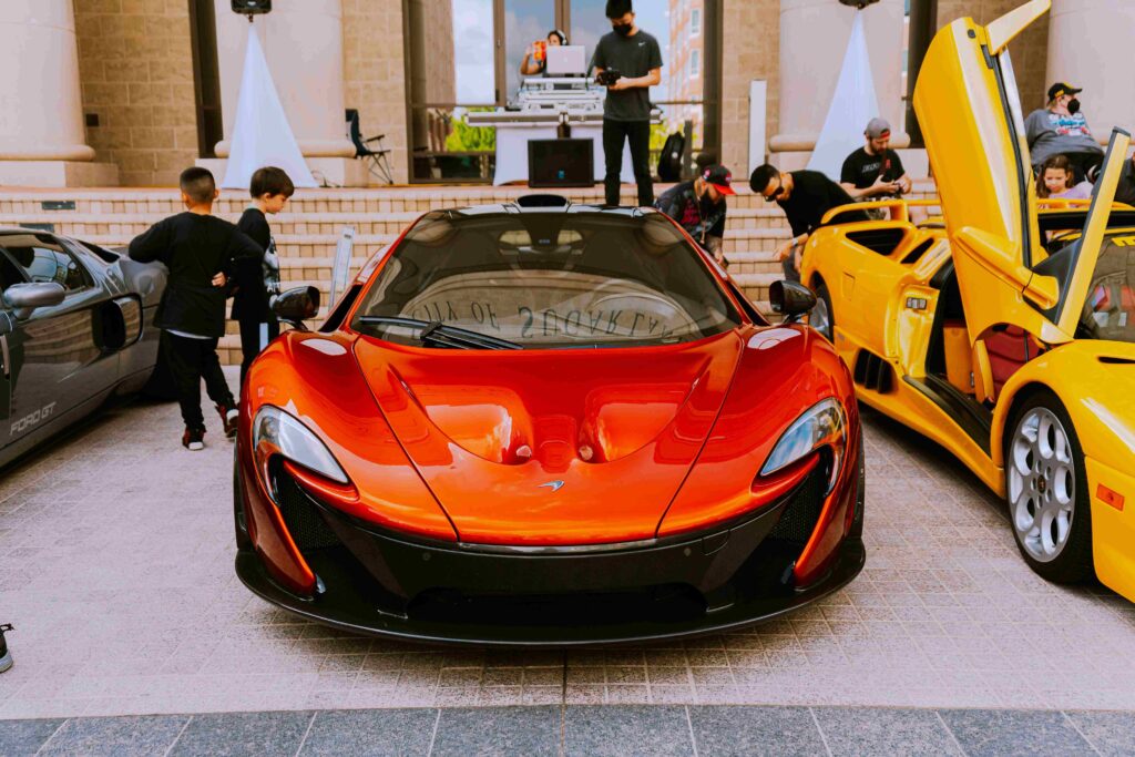 Monthly Car Rental Dubai: Cost, Benefits & Top Providers